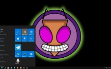 Invader Zim win10 theme