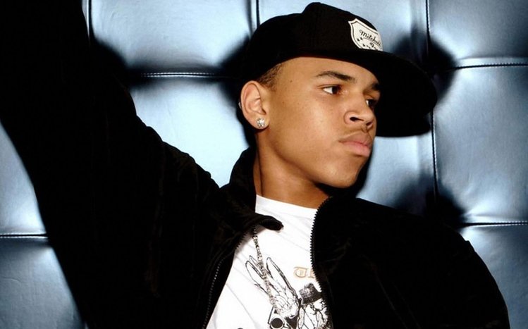 Chris Brown Theme screenshot #4