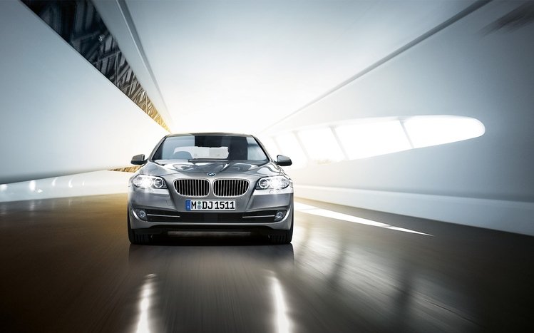 BMW 5 Series Theme screenshot #15