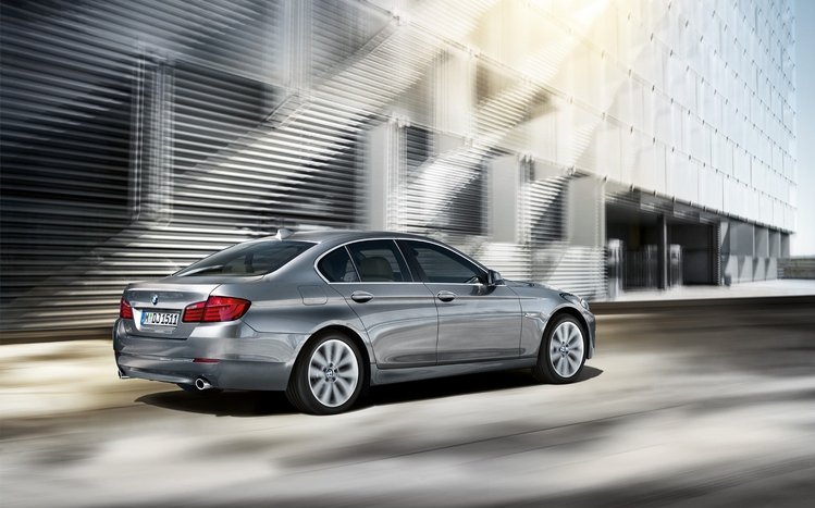 BMW 5 Series Theme screenshot #4
