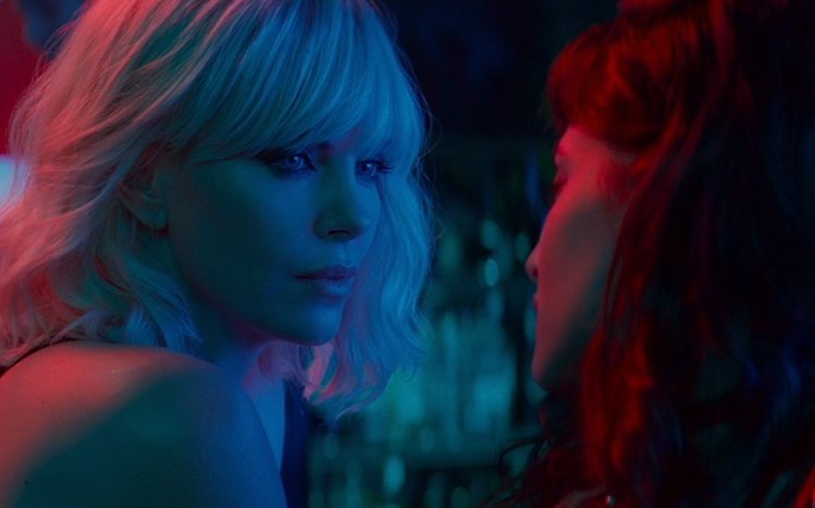 Atomic Blonde Theme screenshot #2