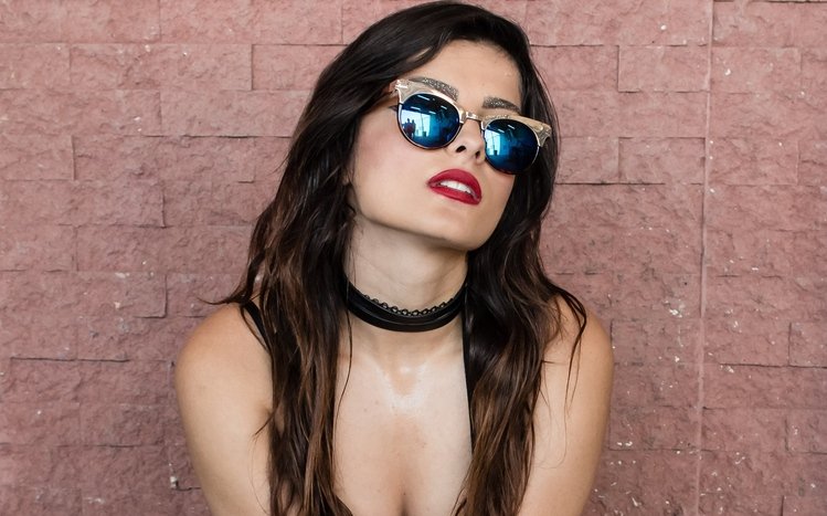 Bebe Rexha Theme screenshot #10