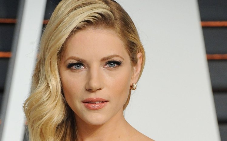 Katheryn Winnick Theme screenshot #5