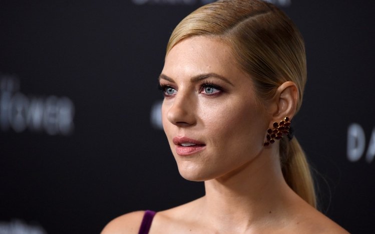 Katheryn Winnick Theme screenshot #16