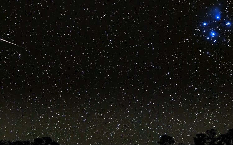 Space (Dual Monitor) Theme screenshot #18