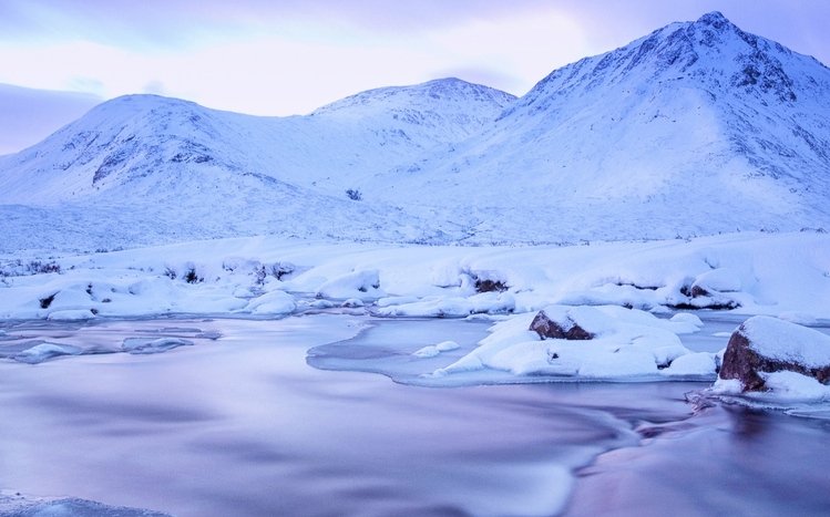 Winter (Dual Monitor) Theme screenshot #4