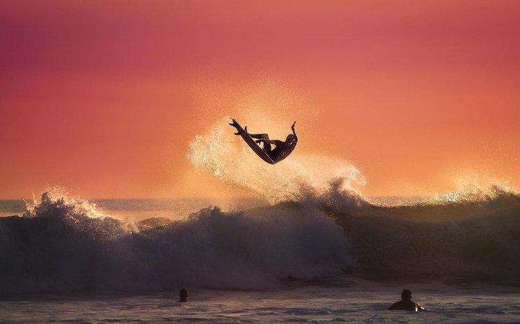 Surfing Girls Theme screenshot #25