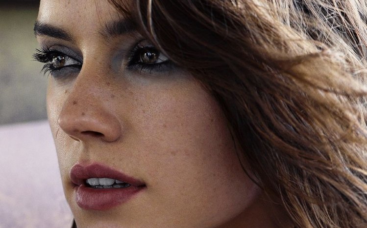 Daisy Ridley Theme screenshot #11