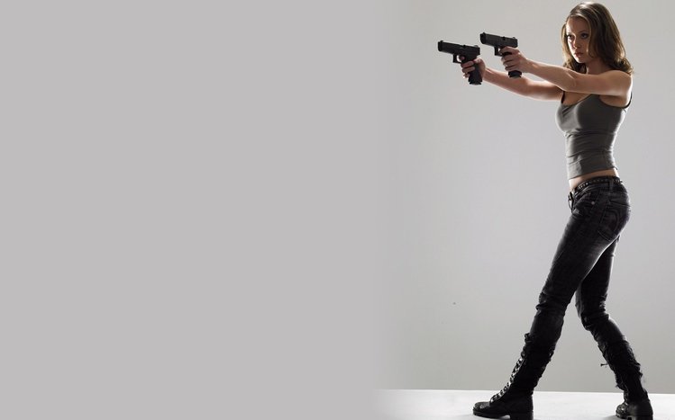 Summer Glau Theme screenshot #7