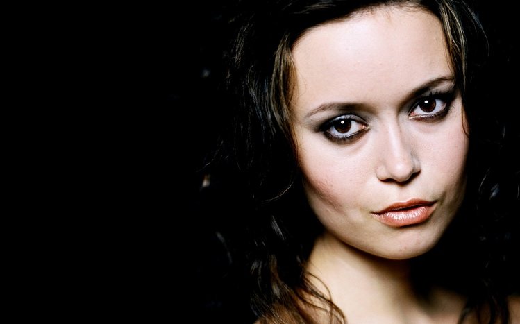 Summer Glau Theme screenshot #2