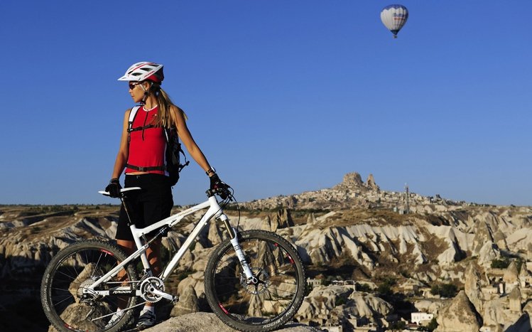 Downhill Biking Theme screenshot #5