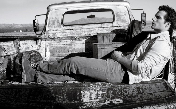 Henry Cavill Theme screenshot #5