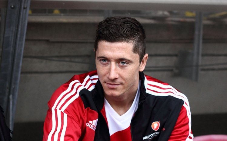 Robert Lewandowski Theme screenshot #4
