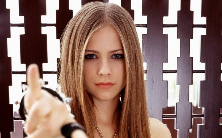 Avril Lavigne Theme screenshot #11