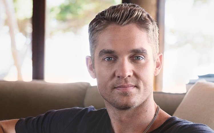 Brett Young Theme screenshot #6