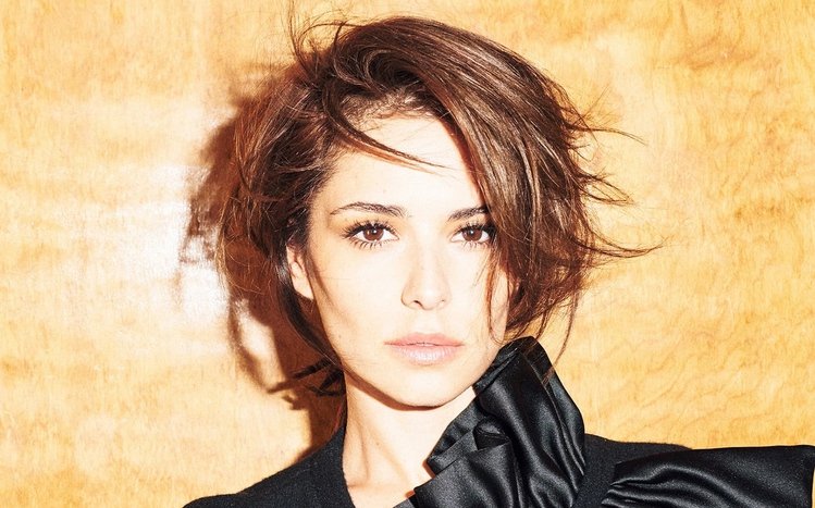 Cheryl Cole Theme screenshot #16