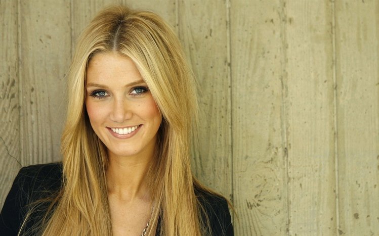 Delta Goodrem Theme screenshot #9