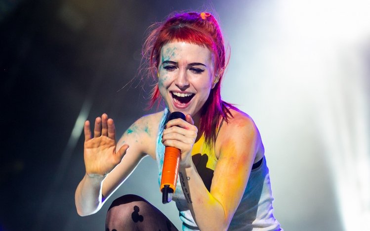 Hayley Williams Theme screenshot #15