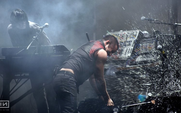 Nine Inch Nails Theme screenshot #7