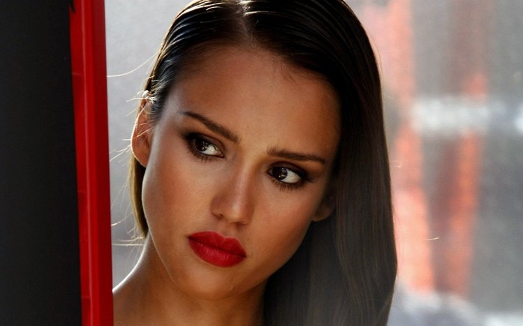 Jessica Alba Theme screenshot #10