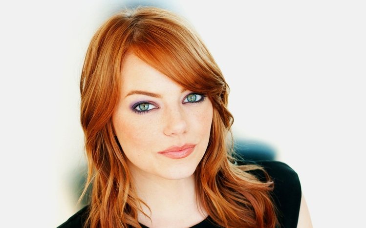 Emma Stone Theme screenshot #9