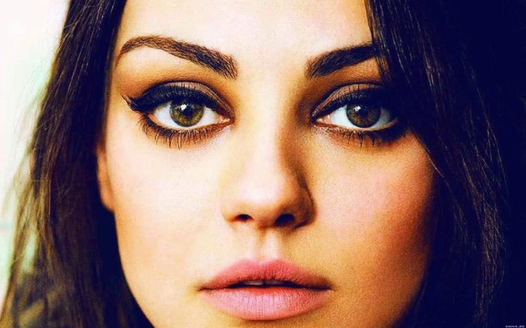 Mila Kunis Theme screenshot #12