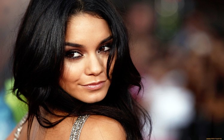 Vanessa Hudgens Theme screenshot #11