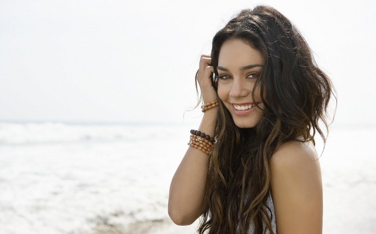 Vanessa Hudgens Theme screenshot #12