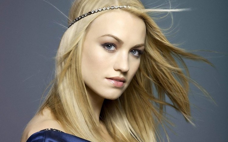 Yvonne Strahovski Theme screenshot #12