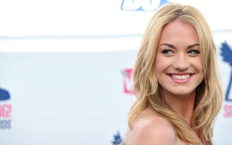 Yvonne Strahovski Theme screenshot #5