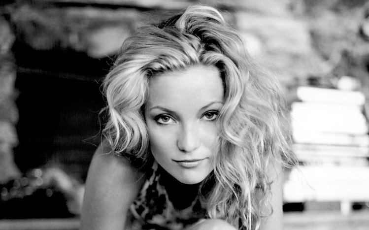 Kate Hudson Theme screenshot #4