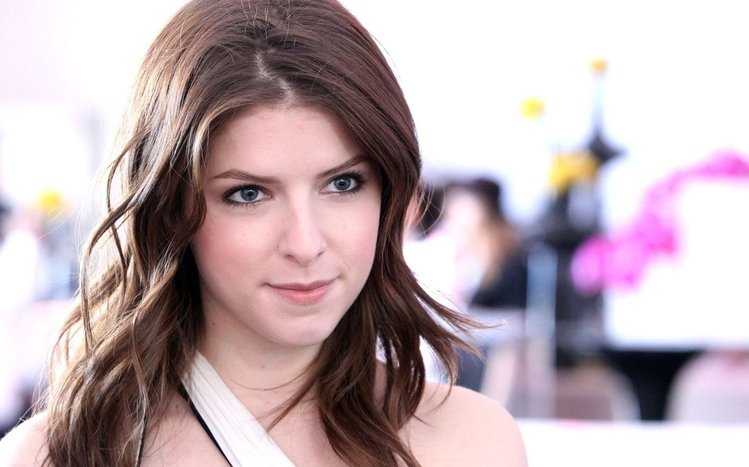 Anna Kendrick Theme screenshot #2