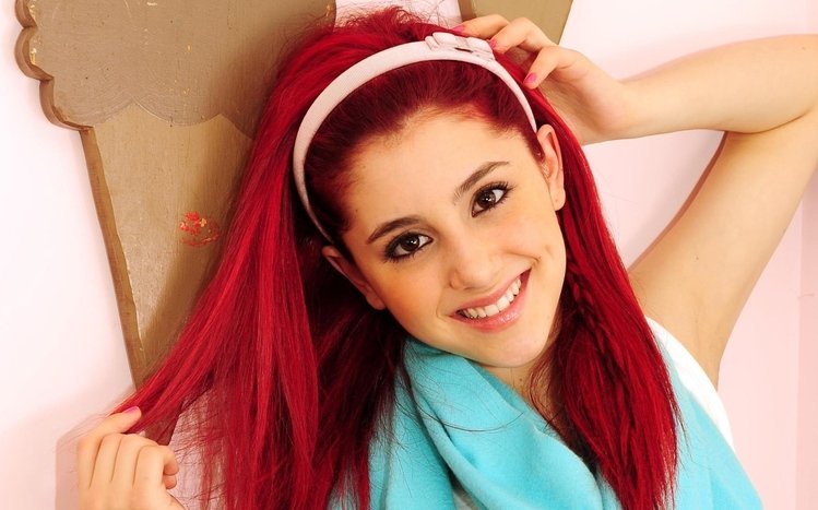 Ariana Grande Theme screenshot #1