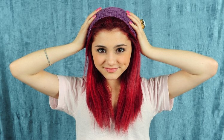 Ariana Grande Theme screenshot #5