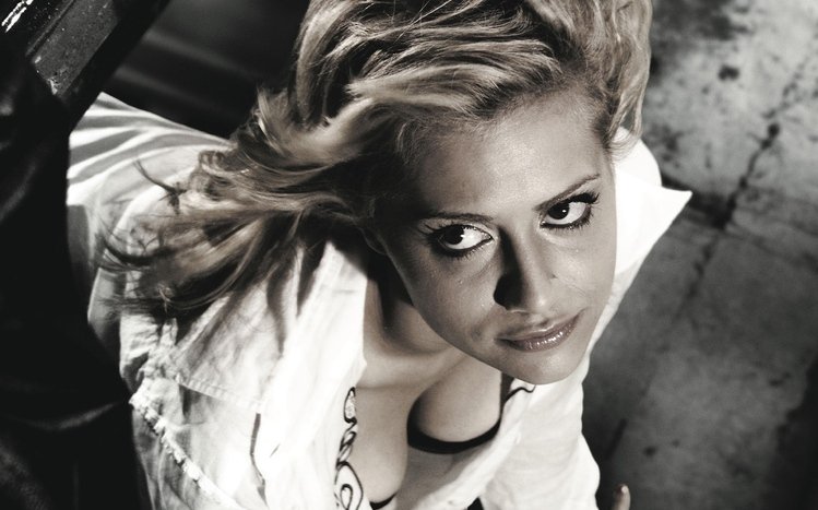Brittany Murphy Theme screenshot #15