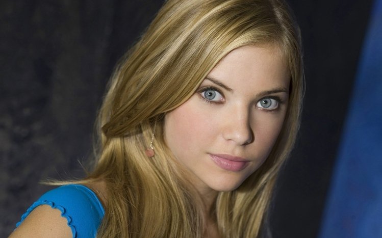Ashley Benson Theme screenshot #7